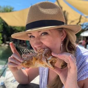 Meet your Posher, Sara